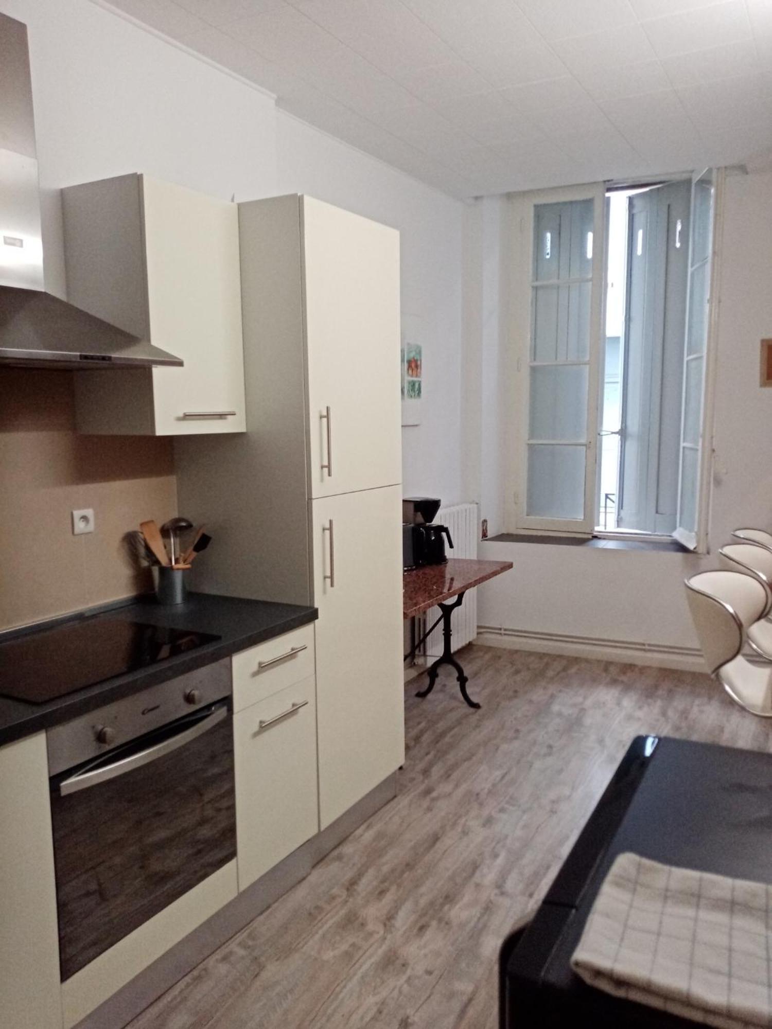 Bel Appartement A Bastide St Louis Carcassonne Exterior foto